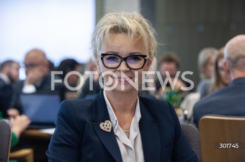  24.09.2025 WARSZAWA SEJM <br />
DZIEN W SEJMIE<br />
N/Z IWONA MARIA KOZLOWSKA<br />
 