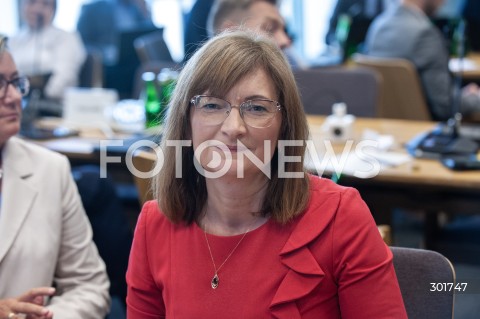  24.09.2025 WARSZAWA SEJM <br />
DZIEN W SEJMIE<br />
N/Z EWA LENIART<br />
 