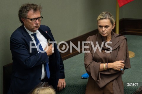  26.09.2025 WARSZAWA SEJM<br />
POSIEDZENIE SEJMU RP<br />
N/Z JACEK KARNOWSKI BARBARA NOWACKA<br />
FOT. MARCIN BANASZKIEWICZ / FOTONEWS  