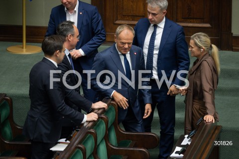  26.09.2025 WARSZAWA SEJM<br />
POSIEDZENIE SEJMU RP<br />
N/Z PREMIER DONALD TUSK ANDRZEJ DOMANSKI DARIUSZ KLIMCZAK BARBARA NOWACKA KRZYSZTOF GAWKOWSKI<br />
FOT. MARCIN BANASZKIEWICZ / FOTONEWS  