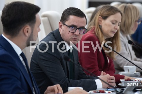  30.09.2025 WARSZAWA<br />
POSIEDZENIE RADY MINISTROW<br />
N/Z MILOSZ MOTYKA<br />
 