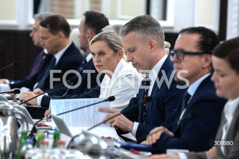  30.09.2025 WARSZAWA<br />
POSIEDZENIE RADY MINISTROW<br />
N/Z BARBARA NOWACKA<br />
 