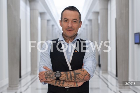  03.10.2025 WARSZAWA SEJM<br />
DZIEN W SEJMIE<br />
N/Z MARCIN JOZEFACIUK<br />
 