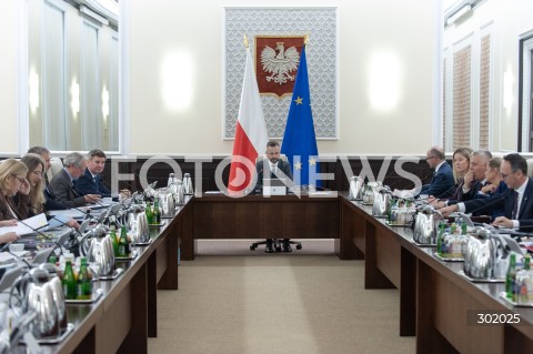  14.10.2025 WARSZAWA<br />
POSIEDZENIE RADY MINISTROW<br />
N/Z WLADYSLAW KOSINIAK KAMYSZ<br />
 