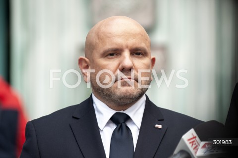  14.10.2025 WARSZAWA<br />
KONFERENCJA POSLOW PIS<br />
N/Z MARIUSZ GOSEK<br />
 