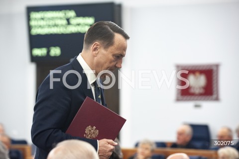  16.10.2025 WARSZAWA<br />
MINISTER SPRAW ZAGRANICZNYCH W SENACIE<br />
N/Z RADOSLAW SIKORSKI<br />
 