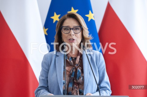  16.10.2025 WARSZAWA<br />
MINISTER SPRAW ZAGRANICZNYCH W SENACIE<br />
N/Z MALGORZATA KIDAWA BLONSKA<br />
 