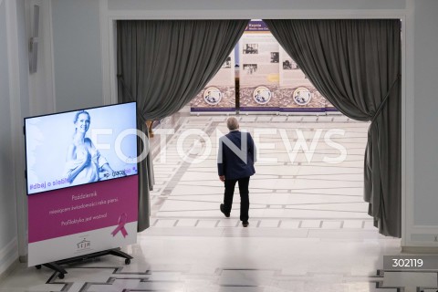  17.10.2025 WARSZAWA SEJM <br />
POSIEDZENIE SEJMU RP<br />
N/Z KORYTARZ SEJMOWY<br />
FOT. MARCIN BANASZKIEWICZ / FOTONEWS  