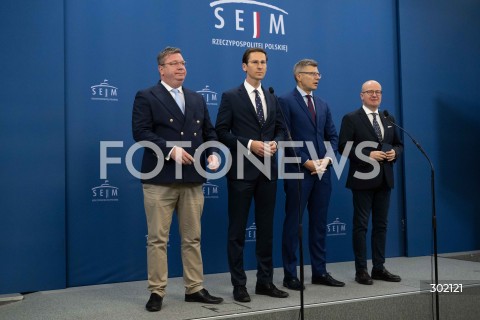  17.10.2025 WARSZAWA SEJM <br />
POSIEDZENIE SEJMU RP<br />
N/Z MICHAL WOJCIK KACPER PLAZYNSKI MARCIN WARCHOL WALDEMAR ANDZEL<br />
FOT. MARCIN BANASZKIEWICZ / FOTONEWS  
