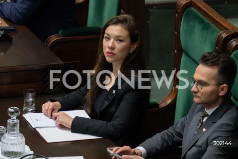  17.10.2025 WARSZAWA SEJM <br />
POSIEDZENIE SEJMU RP<br />
N/Z ALEKSANDRA UZNANSKA WISNIEWSKA ADRIAN WITCZAK<br />
FOT. MARCIN BANASZKIEWICZ / FOTONEWS  
