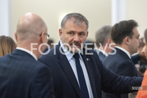  21.10.2025 WARSZAWA<br />
POSIEDZENIE RADY MINISTROW<br />
N/Z WALDEMAR ZUREK<br />
 