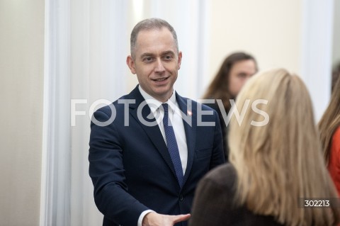  21.10.2025 WARSZAWA<br />
POSIEDZENIE RADY MINISTROW<br />
N/Z CEZARY TOMCZYK<br />
 