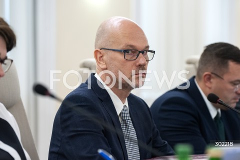  21.10.2025 WARSZAWA<br />
POSIEDZENIE RADY MINISTROW<br />
N/Z MACIEJ BEREK<br />
 