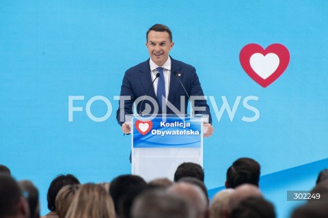  25.10.2025 WARSZAWA <br />
KONWENCJA PLATFORMY OBYWATELSKIEJ<br />
N/Z ADAM SZLAPKA<br />
 