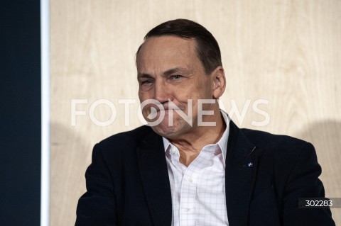  26.10.2025 WARSZAWA<br />
DEBATA DEMOKRACJA ROWNYCH SZANS<br />
N/Z RADOSLAW SIKORSKI<br />
 