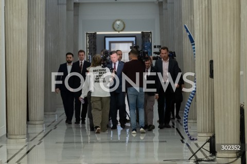  31.10.2025 WARSZAWA<br />
KONFERENCJA PRASOWA POLITYKOW PIS<br />
N/Z MARIUSZ BLASZCZAK<br />
FOT. MARCIN BANASZKIEWICZ / FOTONEWS  