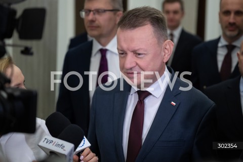  31.10.2025 WARSZAWA<br />
KONFERENCJA PRASOWA POLITYKOW PIS<br />
N/Z MARIUSZ BLASZCZAK<br />
FOT. MARCIN BANASZKIEWICZ / FOTONEWS  