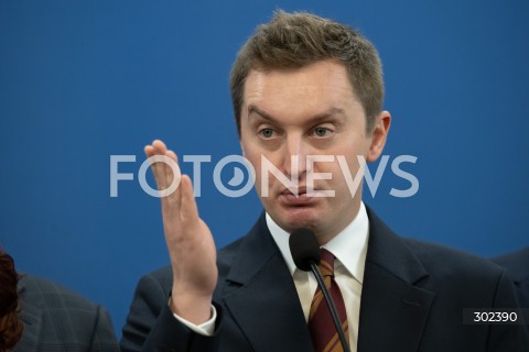  31.10.2025 WARSZAWA<br />
KONFERENCJA PRASOWA POLITYKOW PIS<br />
N/Z SEBASTIAN KALETA<br />
FOT. MARCIN BANASZKIEWICZ / FOTONEWS  