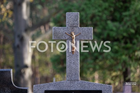  31.10.2025 WARSZAWA<br />
CMENTARZ TARCHOMINSKI<br />
N/Z CMENTARZ KRZYZ<br />
FOT. MARCIN BANASZKIEWICZ / FOTONEWS  