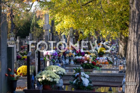  31.10.2025 WARSZAWA<br />
CMENTARZ TARCHOMINSKI<br />
N/Z CMENTARZ<br />
FOT. MARCIN BANASZKIEWICZ / FOTONEWS  