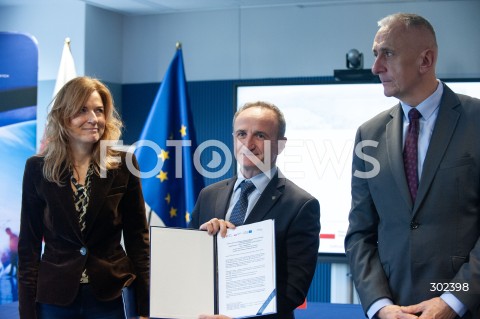  04.11.2025 WARSZAWA<br />
KONFERENCJA W CENTRUM UNIJNYCH PROJEKTOW TRANSPORTOWYCH CUPT<br />
N/Z SYLWIA CIESLAK WILK GRZEGORZ BOSKI LESZEK PIETRASZEK<br />
 