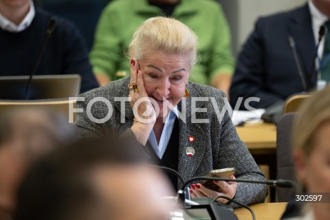  06.11.2025 WARSZAWA<br />
POSIEDZENIE KOMISJI REGULAMINOWEJ WS. IMMUNITETU ZBIGNIEWA ZIOBRY<br />
N/Z HENRYKA KRZYWONOS<br />
FOT. MARCIN BANASZKIEWICZ / FOTONEWS  