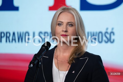  07.11.2025 WARSZAWA<br />
OSWIADCZENIE PREZESA PIS JAROSLAWA KACZYNSKIEGO<br />
N/Z KATARZYNA SOJKA<br />
FOT. MARCIN BANASZKIEWICZ / FOTONEWS  