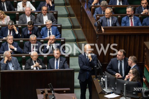  07.11.2025 WARSZAWA SEJM <br />
POSIEDZENIE SEJMU RP<br />
N/Z JAROSLAW KACZYNSKI DARIUSZ MATECKI DONALD TUSK<br />
 