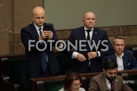  07.11.2025 WARSZAWA SEJM <br />
POSIEDZENIE SEJMU RP<br />
N/Z DARIUSZ MATECKI MARIUSZ GOSEK<br />
 