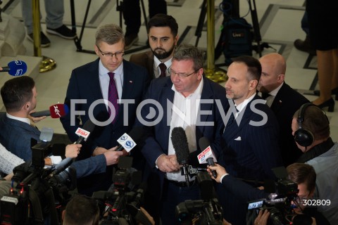  07.11.2025 WARSZAWA SEJM <br />
POSIEDZENIE SEJMU RP<br />
N/Z MICHAL WOJCIK JANUSZ KOWALSKI MARCIN WARCHOL<br />
 