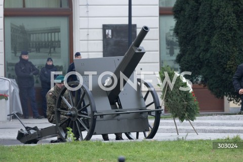  WARSZAWA 11.11.2025<br />
OBCHODY NARODOWEGO SWIETA NIEPODLEGLOSCI W WARSZAWIE<br />
NZ. ARMATA<br />
FOT. ANTONI BYSZEWSKI/FOTONEWS 
