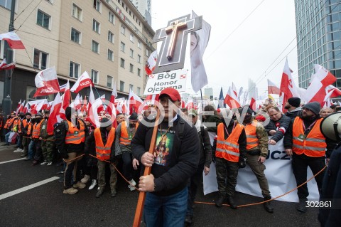  11.11.2025 WARSZAWA<br />
MARSZ NIEPODLEGLOSCI<br />
N/Z UCZESTNICY WYDARZENIA<br />
 