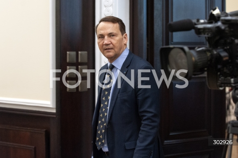  12.11.2025 WARSZAWA<br />
POSIEDZENIE RADY MINISTROW<br />
N/Z RADOSLAW SIKORSKI<br />
 