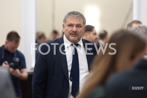  12.11.2025 WARSZAWA<br />
POSIEDZENIE RADY MINISTROW<br />
N/Z WALDEMAR ZUREK<br />
 