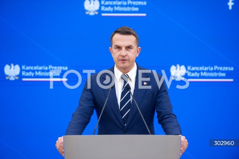  12.11.2025 WARSZAWA<br />
KONFERENCJA PO POSIEDZENIU RADY MINISTROW<br />
N/Z ADAM SZLAPKA<br />
 