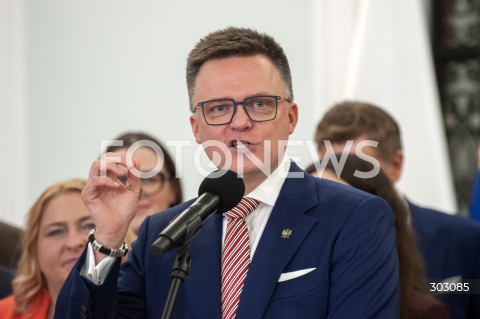  13.11.2025 WARSZAWA SEJM <br />
DZIEN W SEJMIE<br />
N/Z SZYMON HOLOWNIA<br />
 