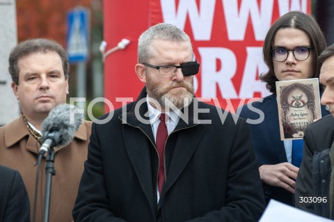  14.11.2025 WARSZAWA<br />
KONFERENCJA KONFEDERACJI KORONY POLSKIEJ<br />
N/Z GRZEGORZ BRAUN<br />
 