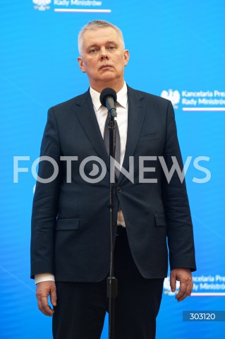  17.11.2025 WARSZAWA<br />
KONFERENCJA W KPRM<br />
N/Z TOMASZ SIEMONIAK<br />
 