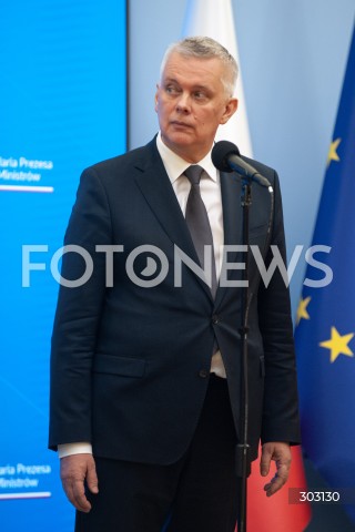  17.11.2025 WARSZAWA<br />
KONFERENCJA W KPRM<br />
N/Z TOMASZ SIEMONIAK<br />
 