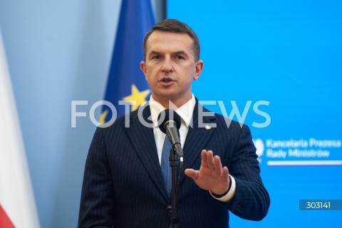  17.11.2025 WARSZAWA<br />
KONFERENCJA W KPRM<br />
N/Z ADAM SZLAPKA<br />
 