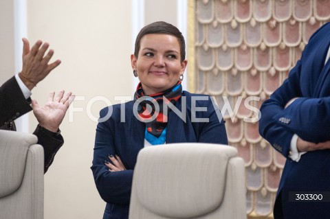  19.11.2025 WARSZAWA<br />
POSIEDZENIE RADY MINISTROW<br />
N/Z MARTA CIENKOWSKA<br />
 