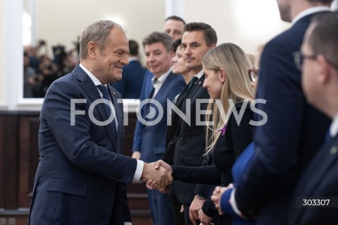  19.11.2025 WARSZAWA<br />
POSIEDZENIE RADY MINISTROW<br />
N/Z PREMIER DONALD TUSK ALEKSANDRA GAJEWSKA<br />
 