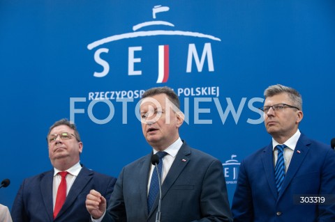  19.11.2025 WARSZAWA SEJM <br />
DZIEN W SEJMIE<br />
N/Z MARIUSZ BLASZCZAK MARCIN WARCHOL MICHAL WOJCIK<br />
 