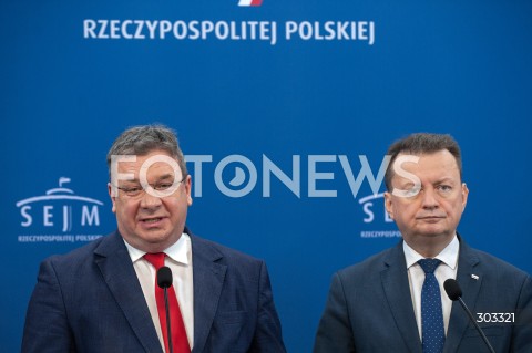  19.11.2025 WARSZAWA SEJM <br />
DZIEN W SEJMIE<br />
N/Z MICHAL WOJCIK MARIUSZ BLASZCZAK<br />
 