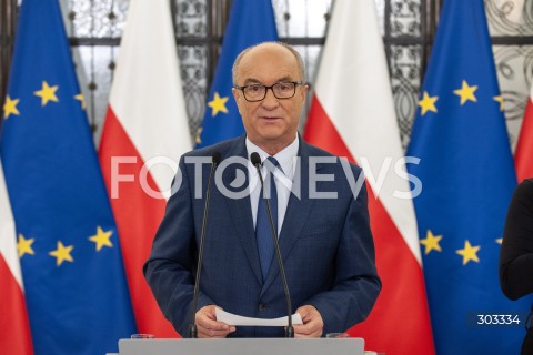  19.11.2025 WARSZAWA SEJM <br />
DZIEN W SEJMIE<br />
N/Z WLODZIMIERZ CZARZASTY<br />
 