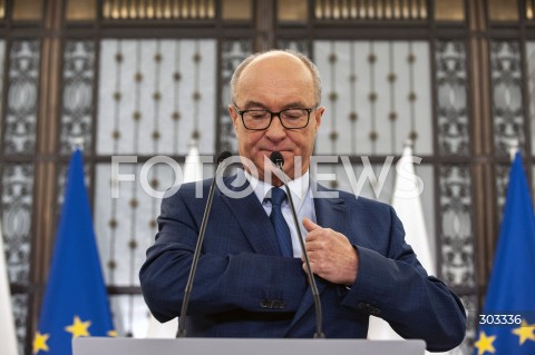  19.11.2025 WARSZAWA SEJM <br />
DZIEN W SEJMIE<br />
N/Z WLODZIMIERZ CZARZASTY<br />
 