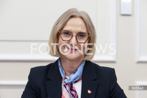  19.11.2025 WARSZAWA SEJM <br />
DZIEN W SEJMIE<br />
N/Z URSZULA KOSZUTSKA<br />
 