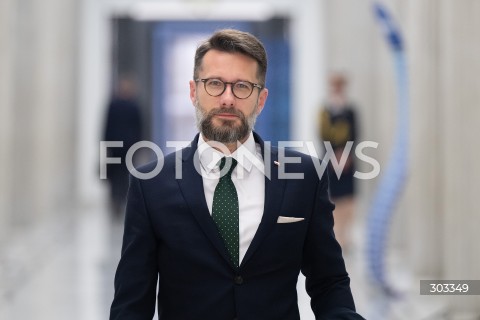  21.11.2025 WARSZAWA SEJM <br />
POSIEDZENIE SEJMU RP<br />
N/Z RADOSLAW FOGIEL<br />
FOT. MARCIN BANASZKIEWICZ / FOTONEWS  