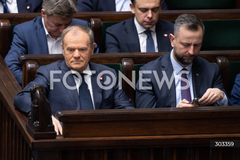  21.11.2025 WARSZAWA SEJM <br />
POSIEDZENIE SEJMU RP<br />
N/Z DONALD TUSK WLADYSLAW KOSINIAK KAMYSZ<br />
FOT. MARCIN BANASZKIEWICZ / FOTONEWS  