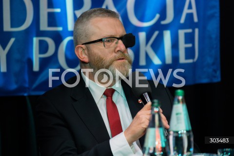  22.11.2025 JABLONNA<br />
DEBATA HISTORYCZNA KONFEDERACJI KORONY POLSKIEJ<br />
N/Z GRZEGORZ BRAUN<br />
FOT. MARCIN BANASZKIEWICZ / FOTONEWS  